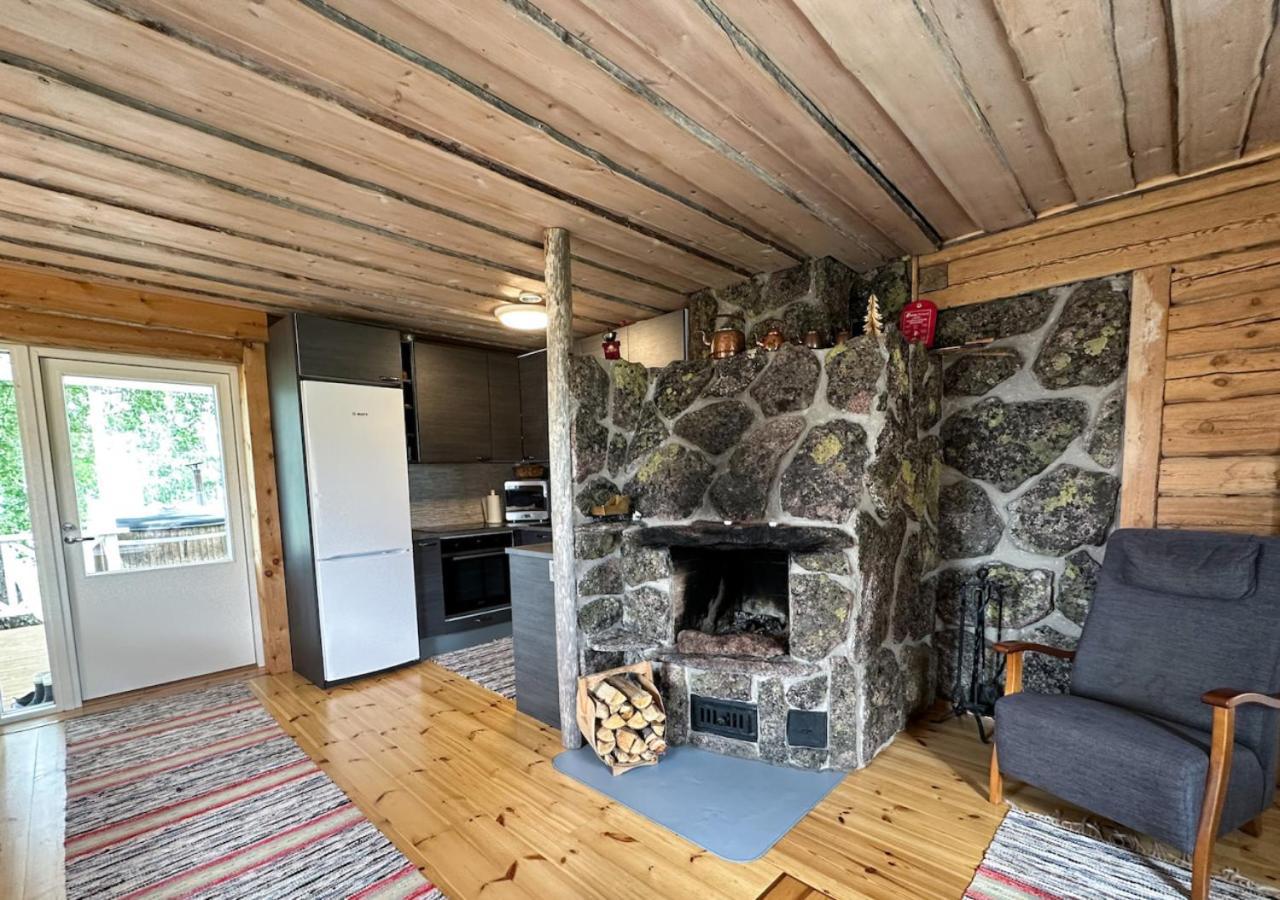 Napapiirin Jaervilomat Hotell Luukonniemi Exteriör bild